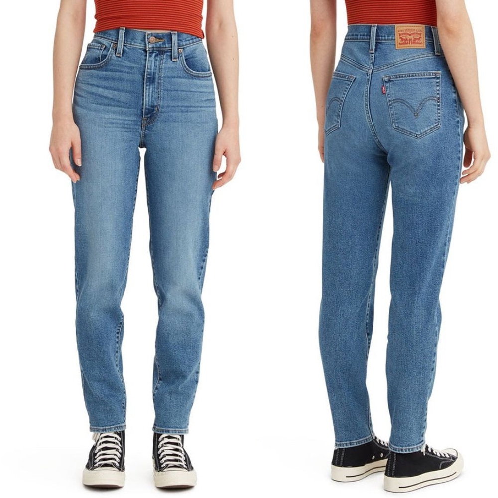 Levi’s High Waisted Mom Jean 26